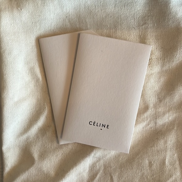 Authentic Celine medium Trapeze bag with shoulder strap and dust bag. - Picture 3 of 10